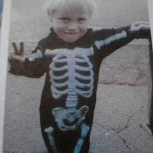 Meet your Posher, Sarakay